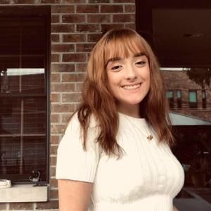 Meet your Posher, Christina